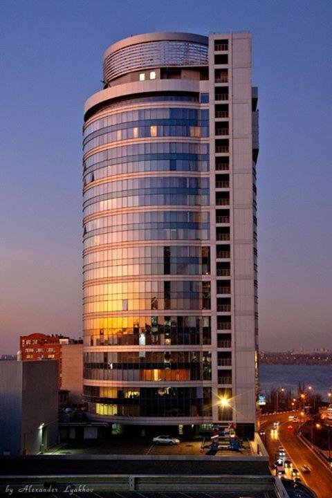 Staybridge Mini-Hotel In Most City Panoramic River View Dnipro Eksteriør bilde